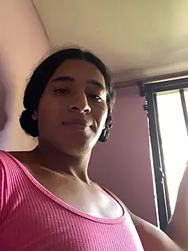 alexiaross96 即時 XXX 聊天