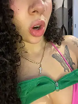 SamillyFontana Live XXX Chat
