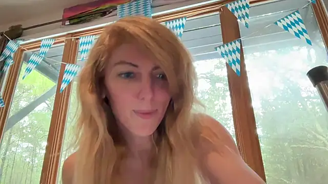 Chat +18 de CelestialRuby ao vivo