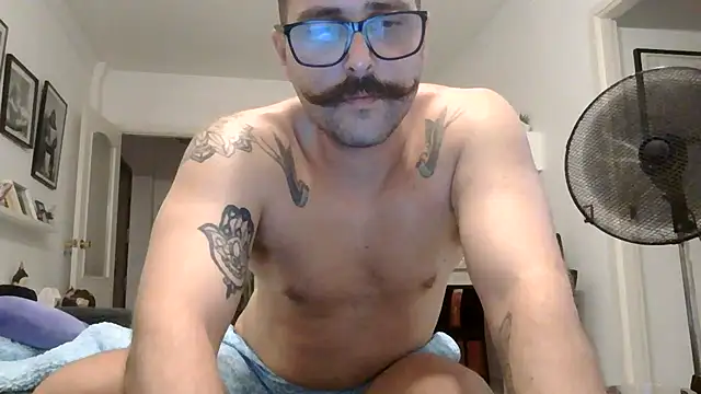 Chat XXX en directo de yanick931