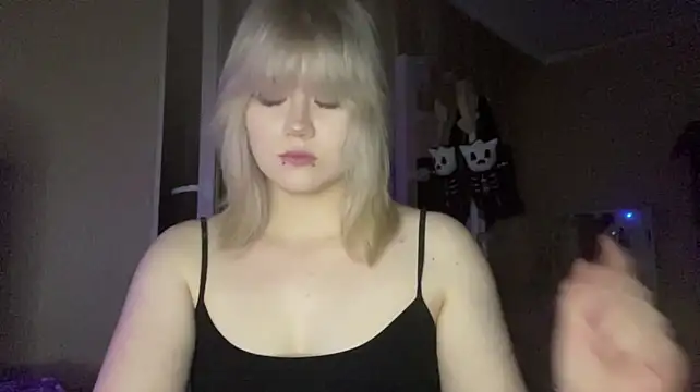 Chat XXX en directo de HelloKinki