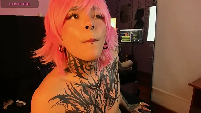 Chat +18 de Its_Issa ao vivo