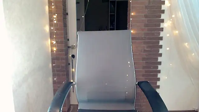 Czat XXX na żywo – ms_kelarini