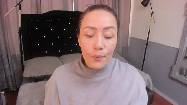 XXX chat uživo modela gaby_trent