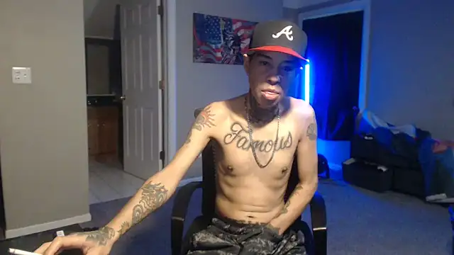 Chat +18 de Michigan9000 ao vivo