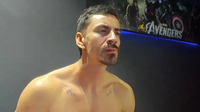 Paul_Kane's Live XXX Chat
