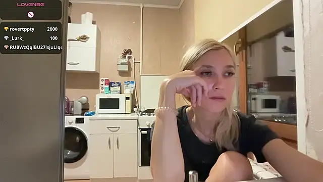 AngelJeni 现场XXX聊天