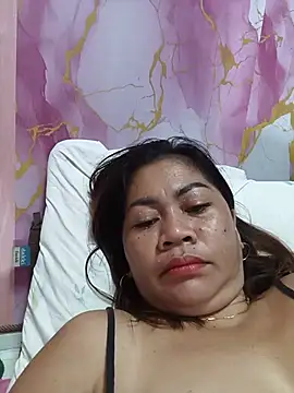 Chat XXX ao vivo de SweetChubbyMommy_02