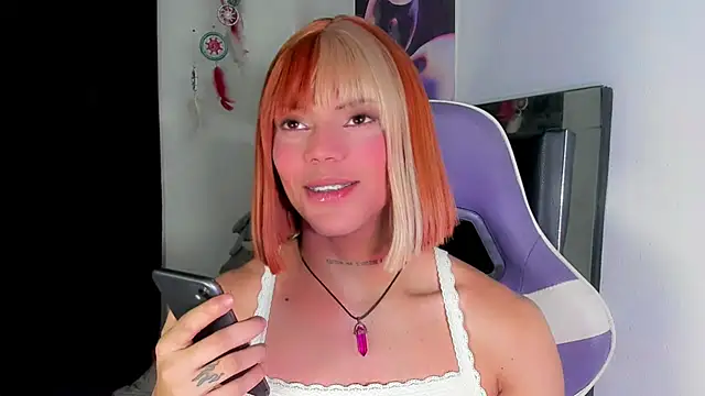 _yini_ Chat XXX live