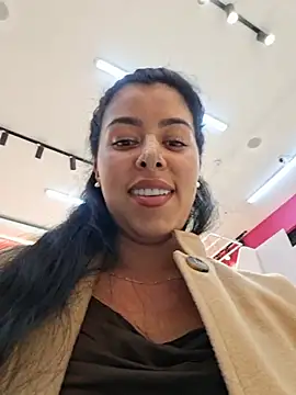 Luianna Chat XXX in diretta