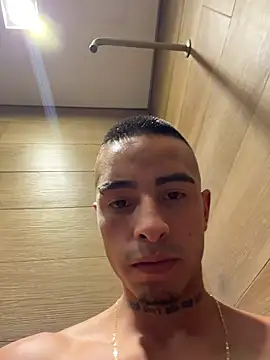 willclayy: απευθείας συνομιλία ΧΧΧ