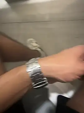 Leon__Hart_のウェブカメラショー