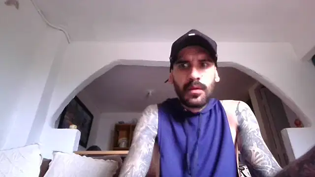 kaiser679_ live XXX chat