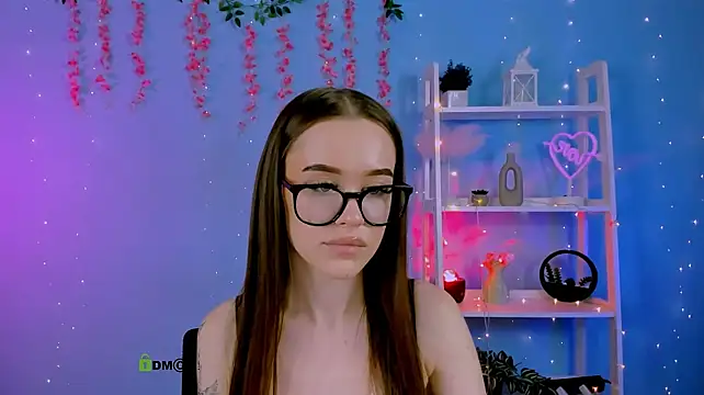 nila_eclipse élő XXX-chatje