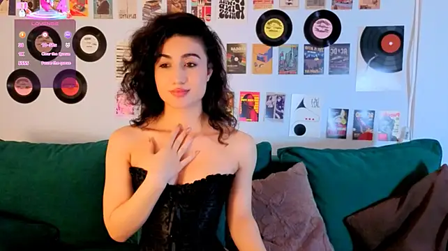 Maya_Rogerss' Live XXX Chat