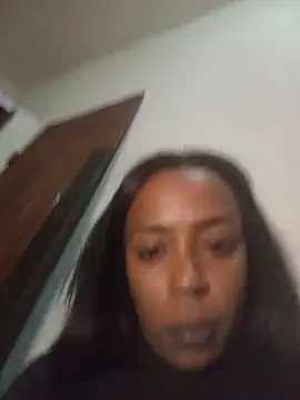 Chat +18 de Meninaveneno26 ao vivo