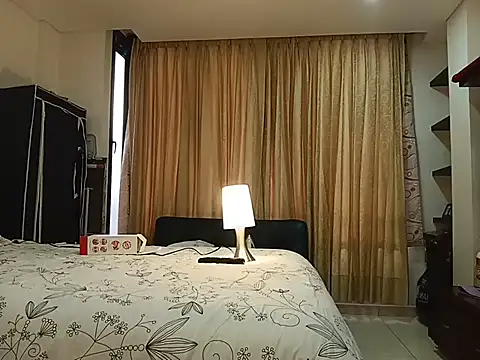 MiaIsabela_ 라이브 XXX 채팅
