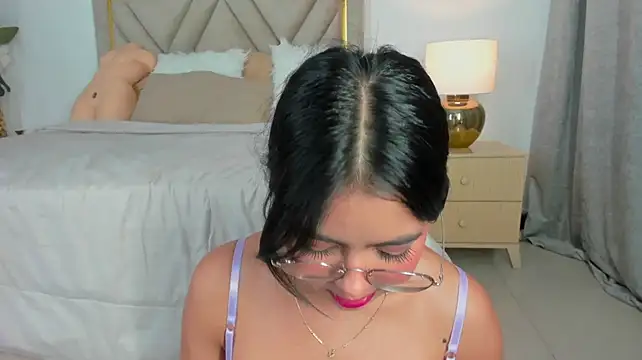 Violet_queen20 Live XXX-Chat