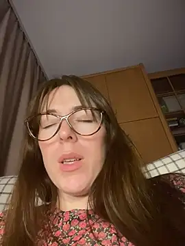 MommmyYummy 现场XXX聊天