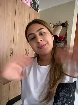 Chat XXX en directo de Miabonnett_