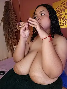צ'אט XXX בשידור חי של KITY_HILL