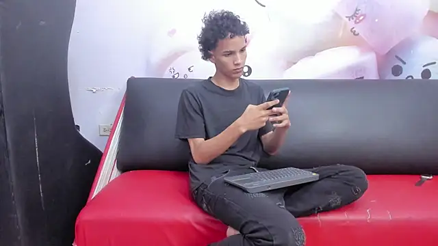 Lewis_Rice_'s Live XXX Chat