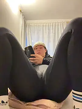 XXX chat uživo modela kim_monti