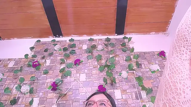 MaidenGame 라이브 XXX 채팅