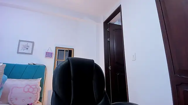 XXX chat uživo modela kamila_lopez