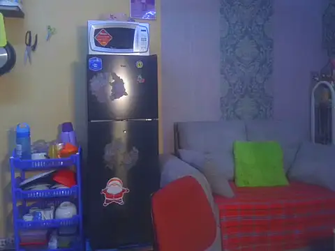 XXX chat uživo modela Hella254