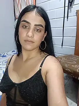 Bigtiti01 XXX чат на живо