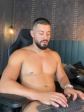 YAFAR_BLAKE Chat XXX in diretta