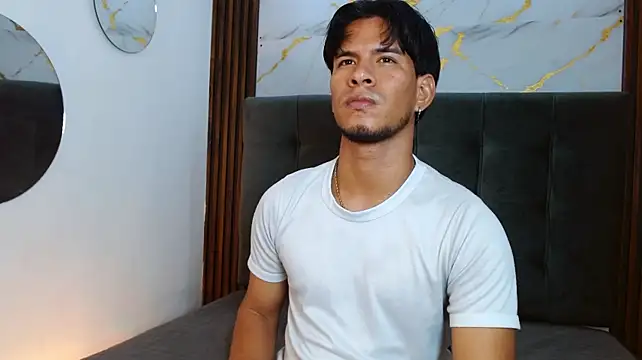 Czat XXX na żywo – JacobWolf__
