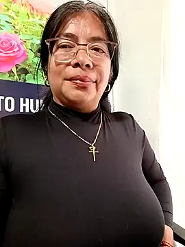Chat +18 de __valentina18 ao vivo