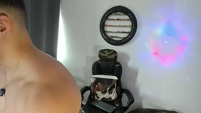 Živý XXX chat Enzo_Vega