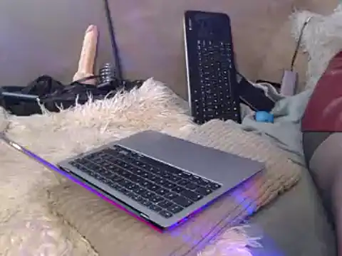 GoddessMonicaAngels Chat XXX in diretta