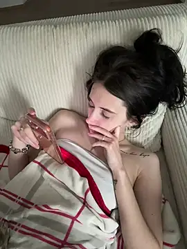 Lena_Lang's Live XXX Chat