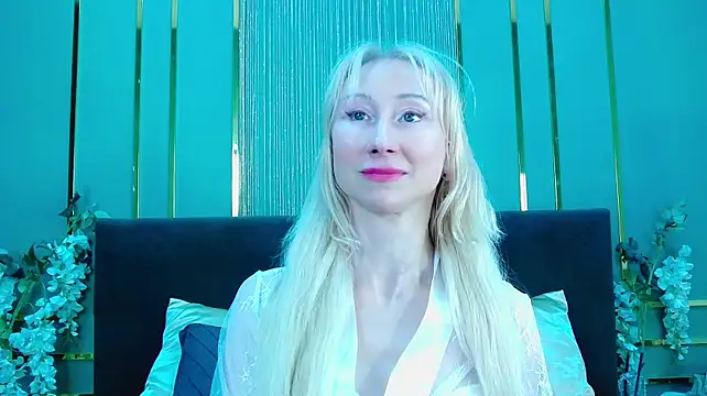 KissDreamm Adlı Modelin Canlı XXX Sohbeti