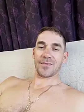 FreeRider111 Chat XXX live