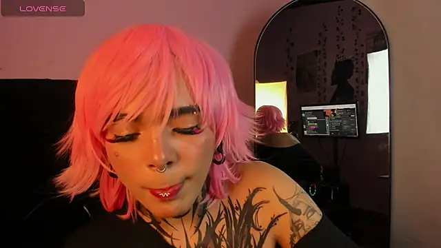 Онлайн чат XXX Its_Issa