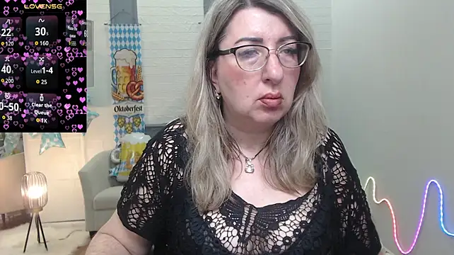 Živý XXX chat KKMimiKK