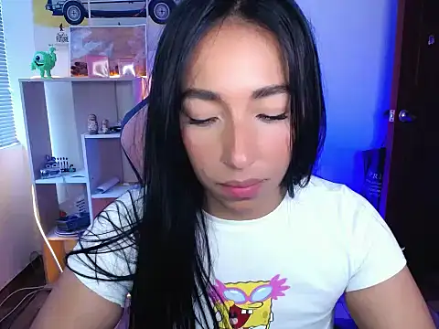 Amber_Morgan_1 Adlı Modelin Canlı XXX Sohbeti