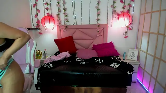 XXX chat uživo modela kataleya__18