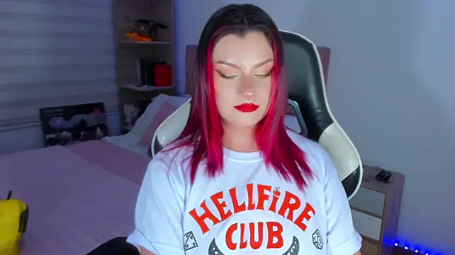 OphelianaRose33 Live XXX Chat