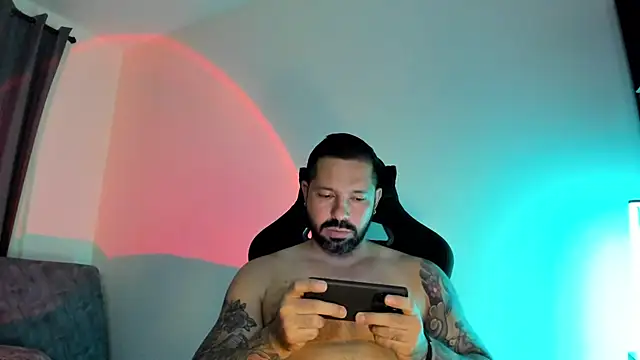 Živý XXX chat Pierre_Vidal