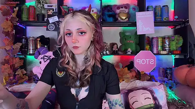Živý XXX chat _Devill_Baby