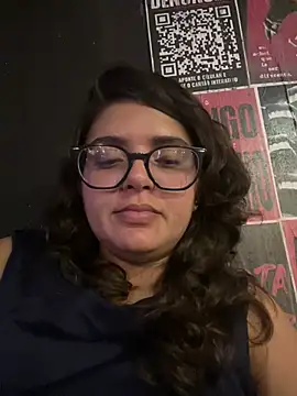 Chat +18 de midsize_94 ao vivo