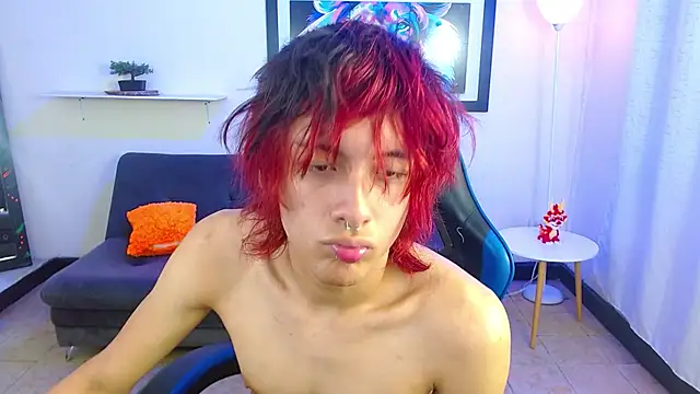 adriaan_18 Live XXX Chat