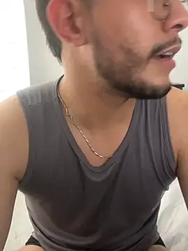 simon_thomson Chat XXX live