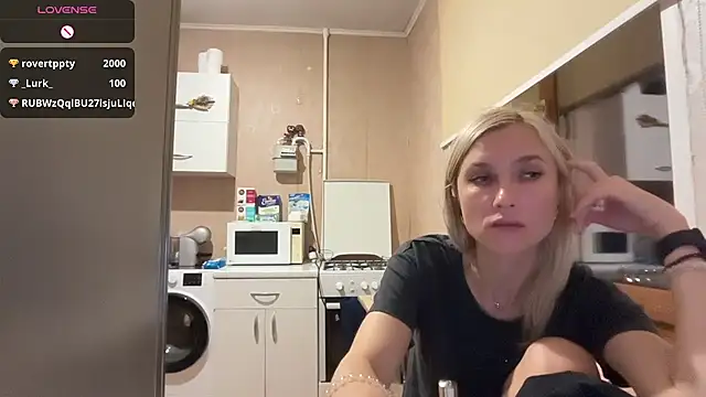 Онлайн чат XXX AngelJeni